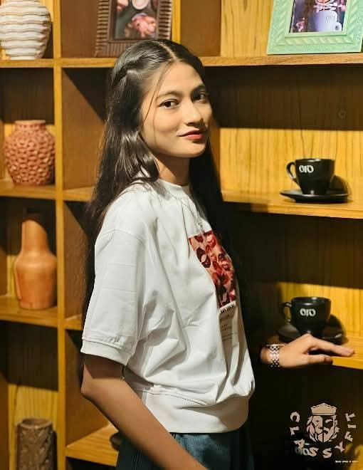 PureForm Crop Tee – Everyday Cotton Edition - Image 3