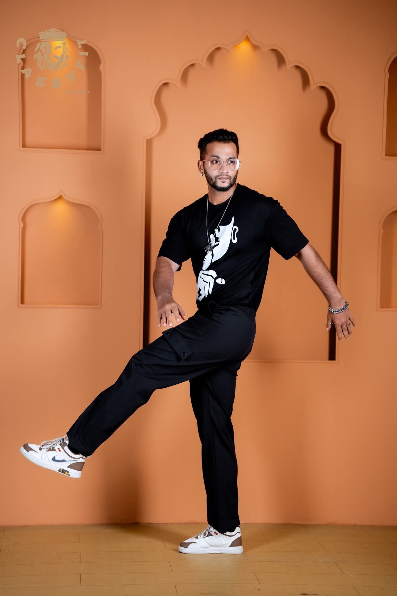 Monochrome Muse Cotton Tee - Image 4