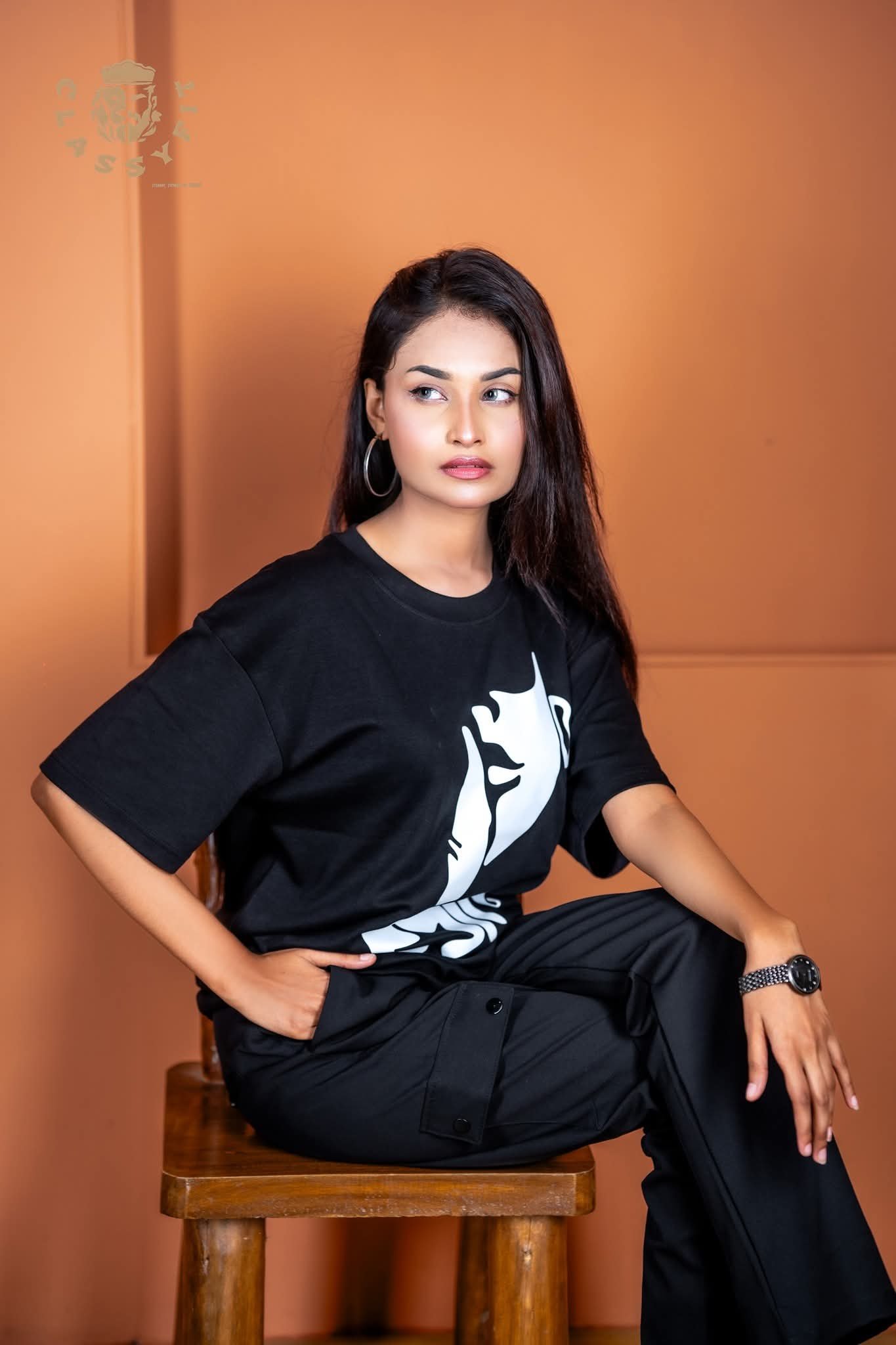 Monochrome Muse Cotton Tee - Image 6