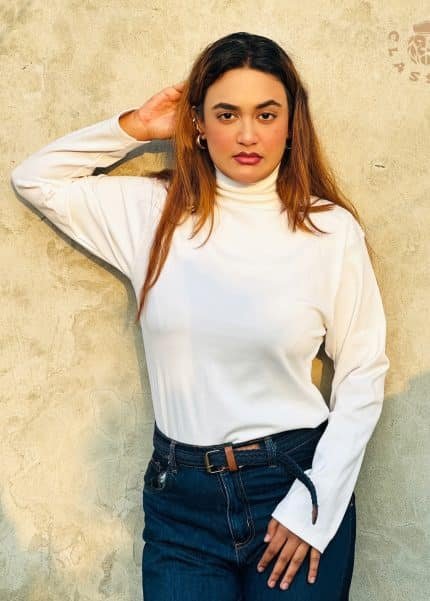 Classic Contour High-Neck Tee